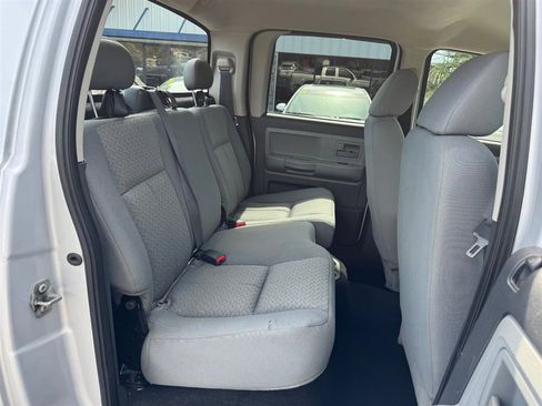 Used 2008 Dodge Dakota SXT image 16