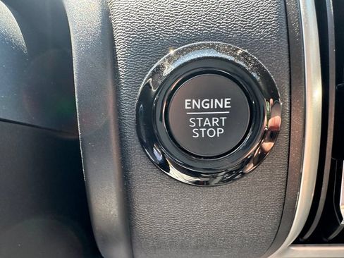 Used 2025 Ford Expedition Active AWD/4WD image 21