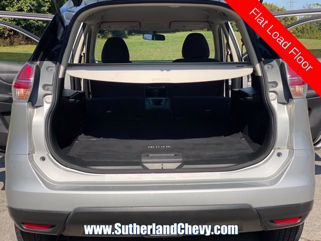 Used 2015 Nissan Rogue SV AWD/4WD image 38