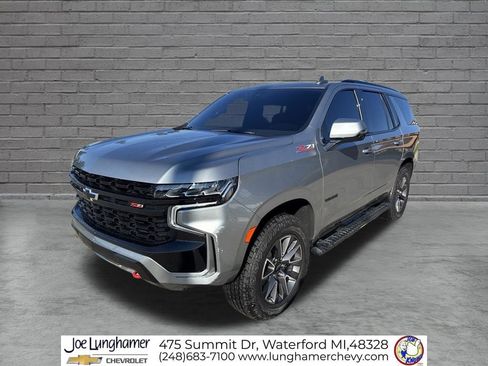 Used 2024 Chevrolet Tahoe Z71 w/ Luxury Package AWD/4WD image 8