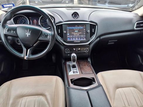 Used 2014 Maserati Ghibli Base image 4