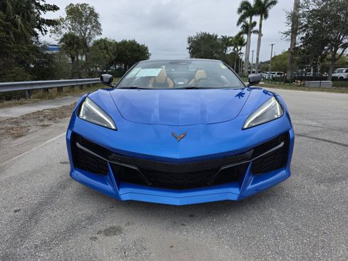 Used 2024 Chevrolet Corvette Z06 w/ Stealth Interior Trim Package image 8