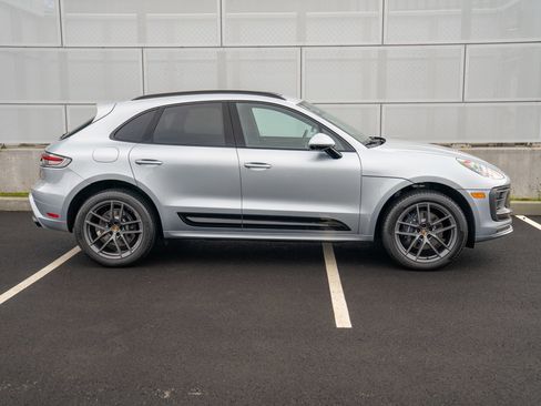 New 2026 Porsche Macan Turbo AWD/4WD image 8