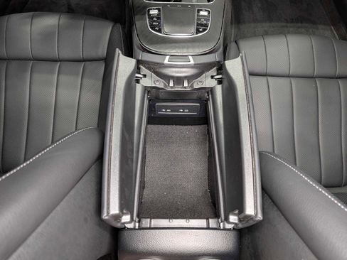 Used 2023 Mercedes-Benz E 450 Coupe image 19