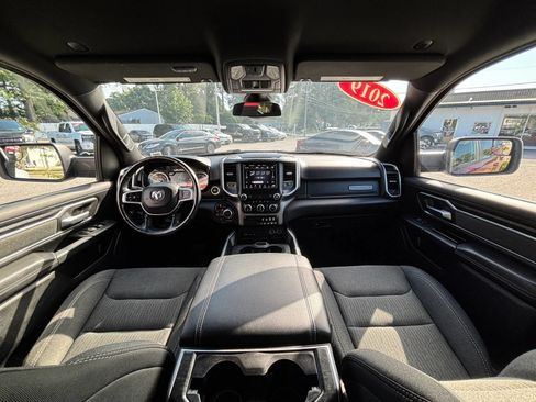 Used 2019 RAM 1500 Big Horn AWD/4WD image 22