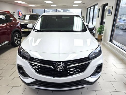 Used 2023 Buick Encore GX Preferred w/ Cold Weather Comfort Package AWD/4WD image 2