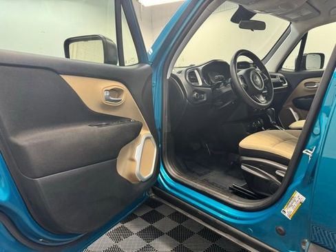 Used 2020 Jeep Renegade Sport image 11