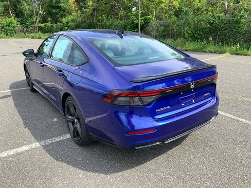 Used 2023 Honda Accord Sport image 5