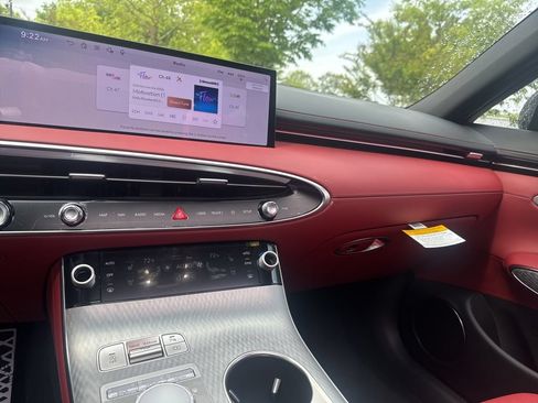 New 2026 Genesis GV70 2.5T Sport Prestige AWD/4WD image 19