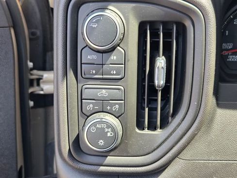 Used 2023 Chevrolet Silverado 1500 Custom Trail Boss image 11