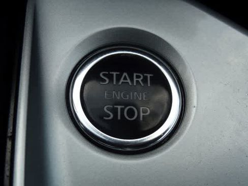 Used 2023 Nissan Altima 2.5 SR FWD image 34