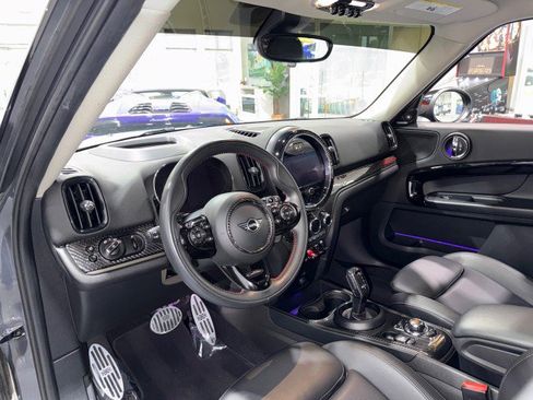 Used 2021 MINI Cooper Countryman S w/ Premium Package FWD image 6