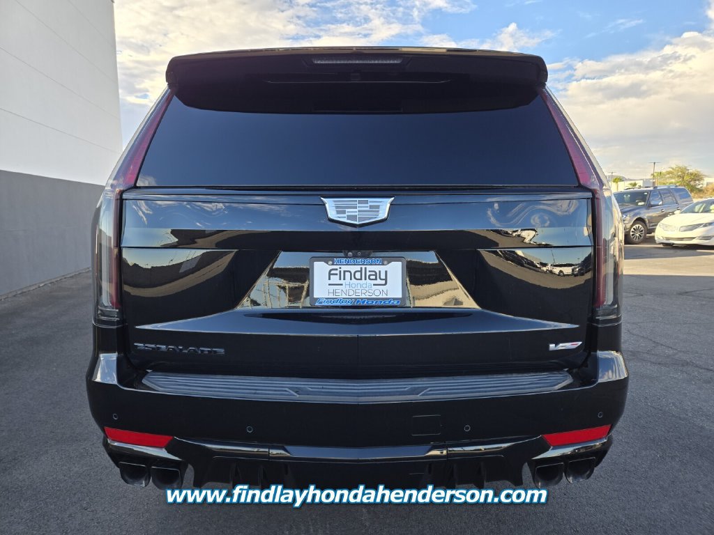 Used 2023 Cadillac Escalade V w/ LPO, ONYX Package AWD/4WD image 5