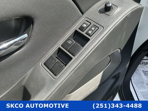 Used 2024 Nissan Frontier SV w/ Hardbody Edition AWD/4WD image 22