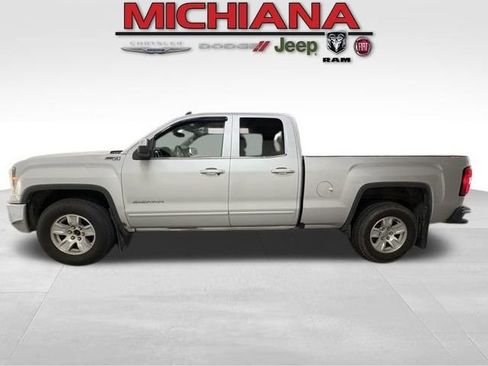 Used 2017 GMC Sierra 1500 SLE w/ Suspension Package, Off-Road AWD/4WD image 1