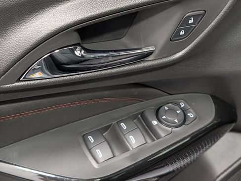 New 2026 Chevrolet Trax RS w/ Sunroof Package FWD image 17
