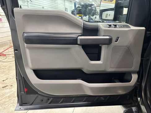 Used 2020 Ford F250 XLT w/ XLT Value Package AWD/4WD image 7