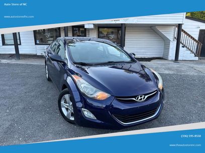 Used 2012 Hyundai Elantra GLS w/ Preferred Pkg 3