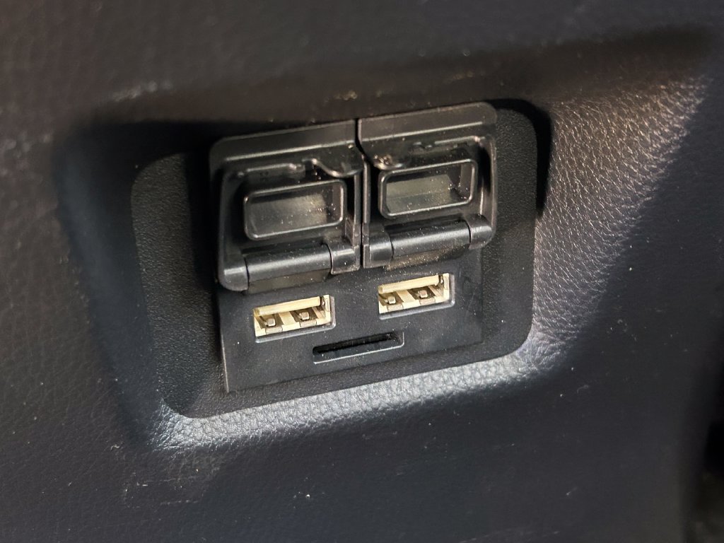 Certified 2021 Toyota RAV4 Limited AWD/4WD image 23