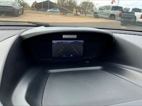 Used 2017 Ford Escape SE image 27