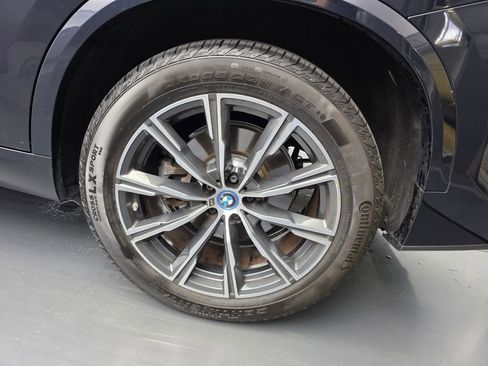 Used 2023 BMW X5 xDrive45e w/ M Sport Package AWD/4WD image 17
