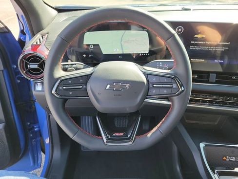 New 2026 Chevrolet Equinox RS w/ Convenience Package III FWD image 23