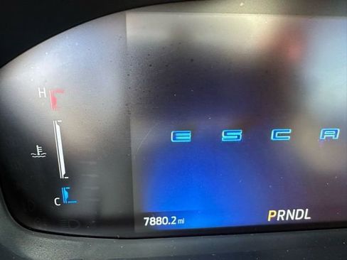 Used 2024 Ford Escape Active w/ Cold Weather Package image 13