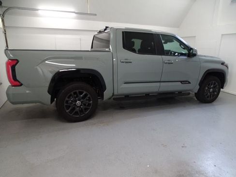 Used 2024 Toyota Tundra Platinum AWD/4WD image 25