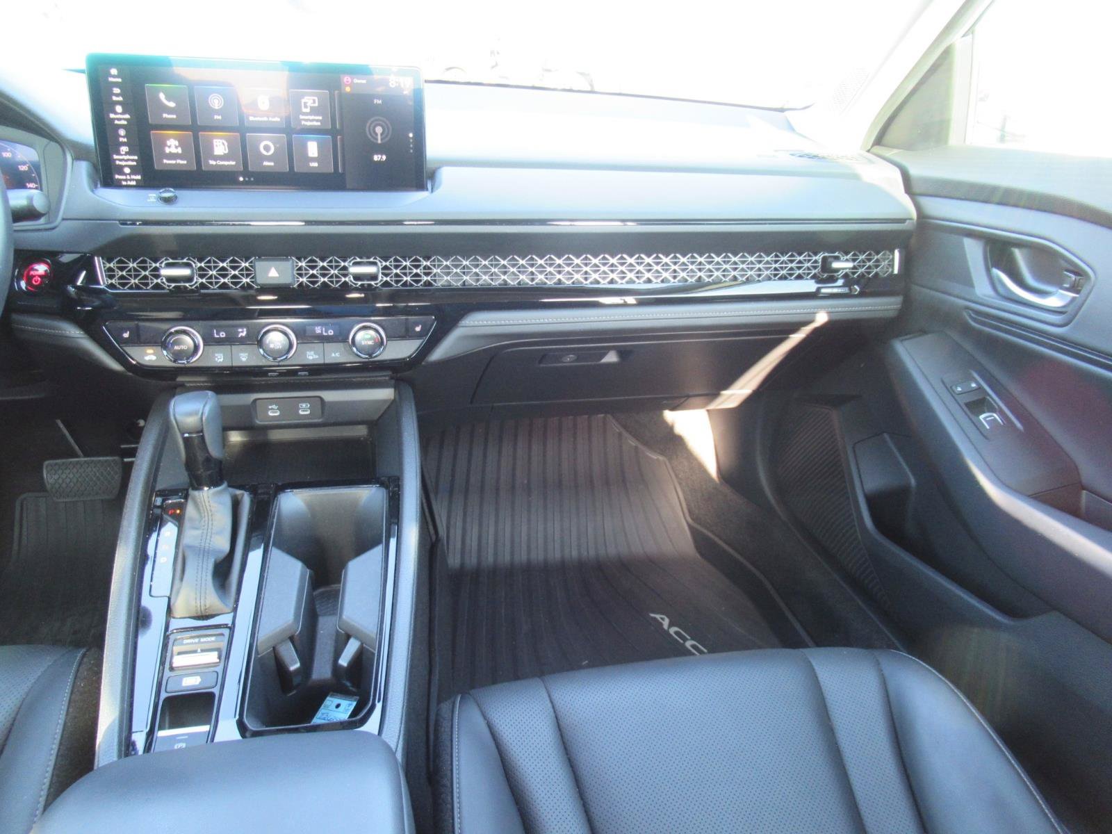 Used 2024 Honda Accord EX-L image 14