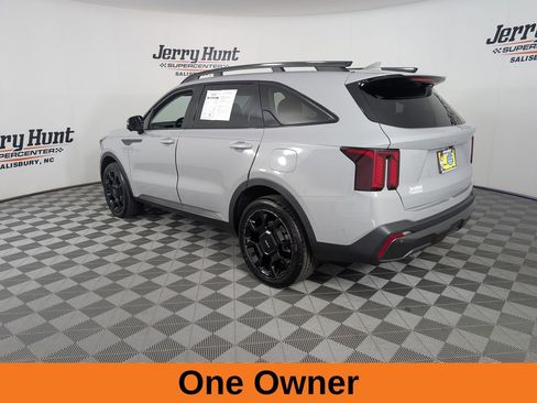 Used 2024 Kia Sorento SX AWD/4WD image 5