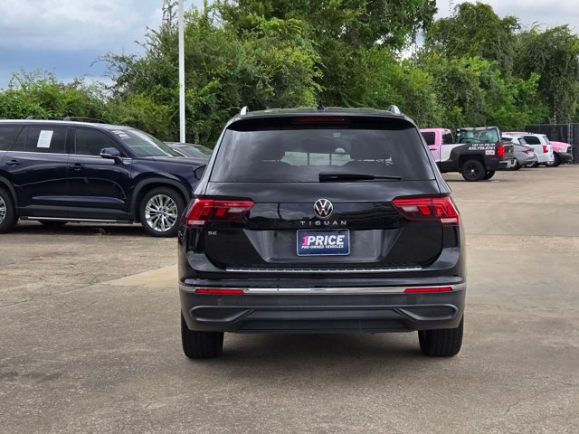 Used 2022 Volkswagen Tiguan SE FWD image 6