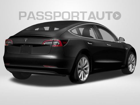 Used 2020 Tesla Model 3 Standard Range Plus RWD image 2