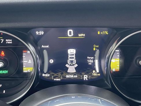 Used 2023 Jeep Wrangler Sahara w/ Cold Weather Group image 35