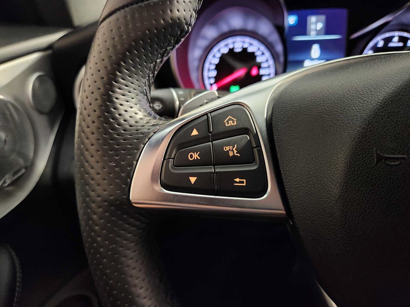 Used 2018 Mercedes-Benz C 300 Coupe image 27