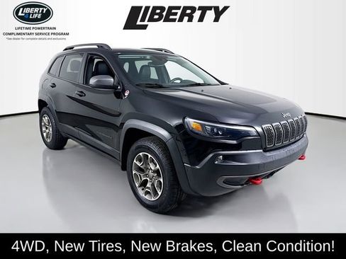 Used 2020 Jeep Cherokee Trailhawk w/ Technology Group image 1