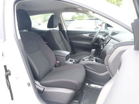 Used 2020 Nissan Rogue Sport S AWD/4WD image 23