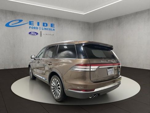 Used 2022 Lincoln Aviator Reserve w/ Equipment Group 201A image 6