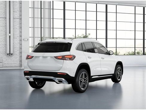 New 2026 Mercedes-Benz GLA 250 4MATIC image 22