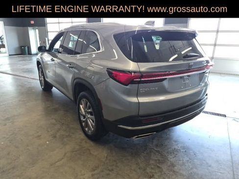 Used 2026 Buick Enclave Preferred AWD/4WD image 7