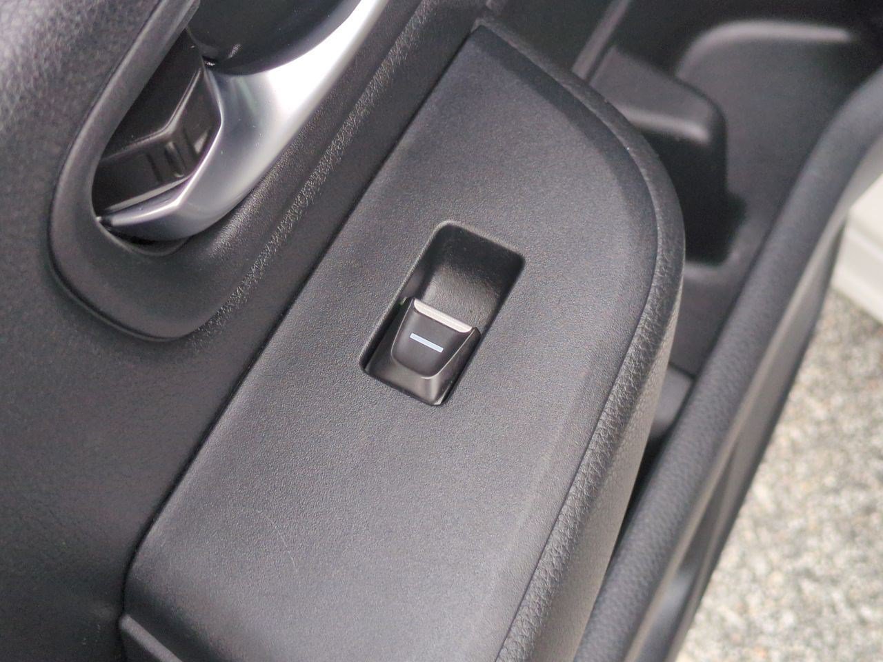 Used 2025 Honda Pilot Sport image 29