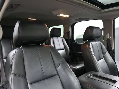 Used 2014 Chevrolet Tahoe LT w/ All-Star Edition AWD/4WD image 32