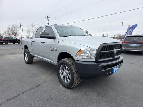 Used 2017 RAM 2500 Tradesman w/ Snow Chief Group image 3
