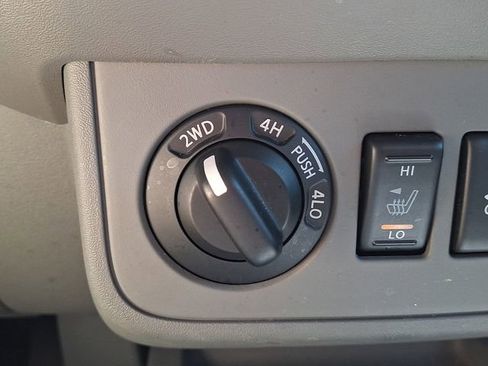 Used 2021 Nissan Frontier SV AWD/4WD image 22