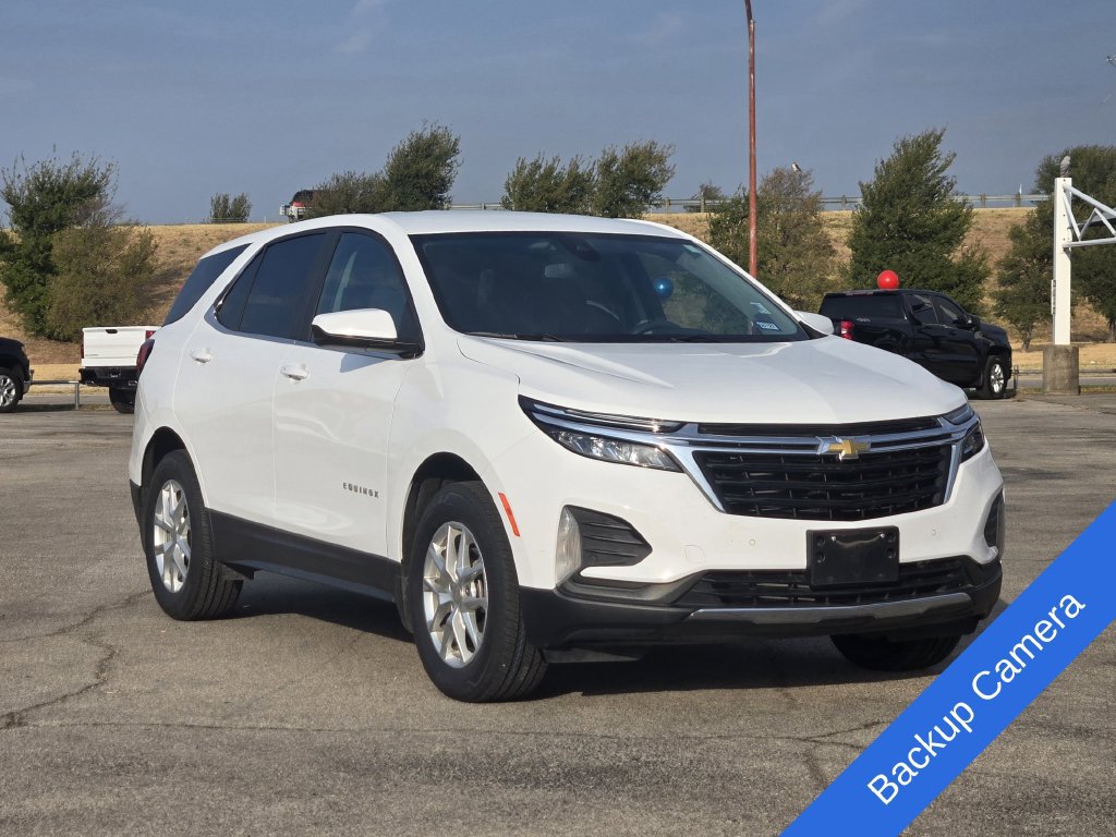 Used 2023 Chevrolet Equinox LT w/ LPO, Floor Liner Package AWD/4WD image 3