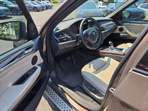Used 2013 BMW X5 xDrive50i AWD/4WD image 21