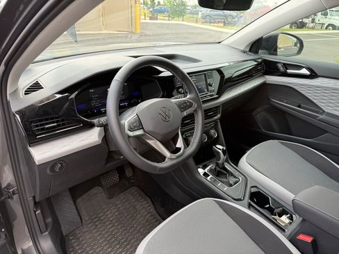 Used 2024 Volkswagen Taos S w/ MDO Package image 7
