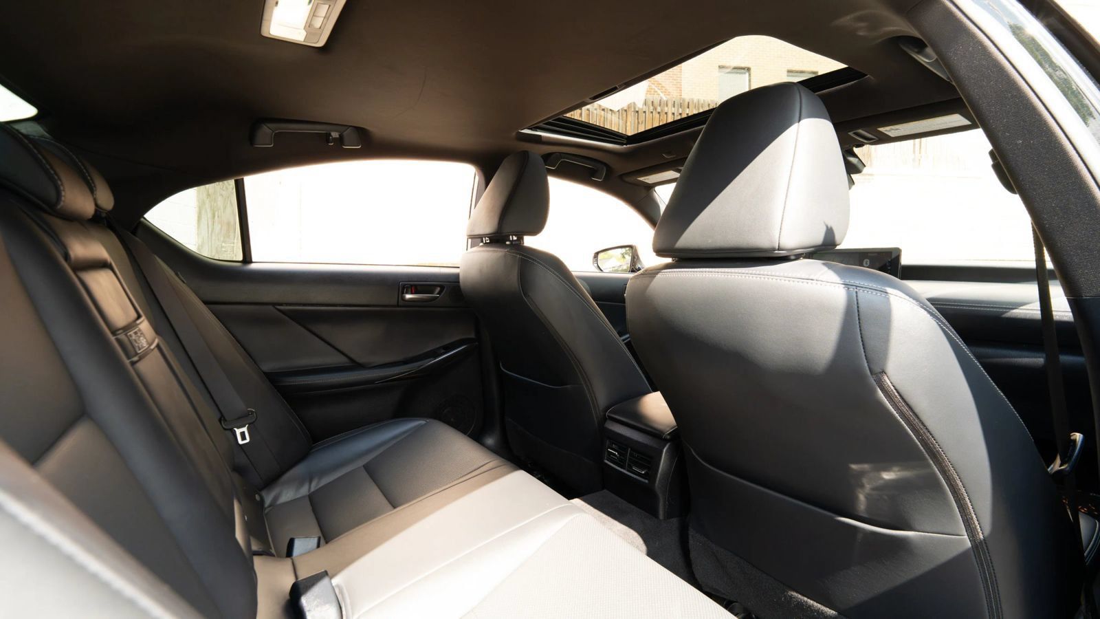 Used 2022 Lexus IS 300 AWD w/ Premium Package image 17