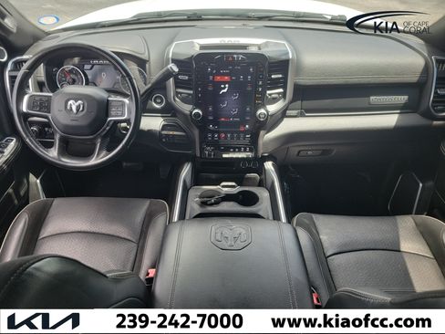 Used 2020 RAM 3500 Laramie AWD/4WD image 16