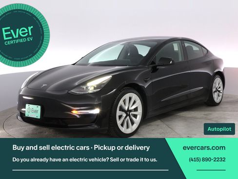 Used 2022 Tesla Model 3 Long Range image 1