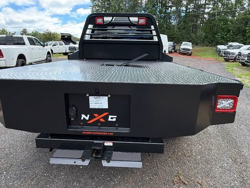 New 2026 RAM 5500 Tradesman w/ Chrome Appearance Group AWD/4WD image 9